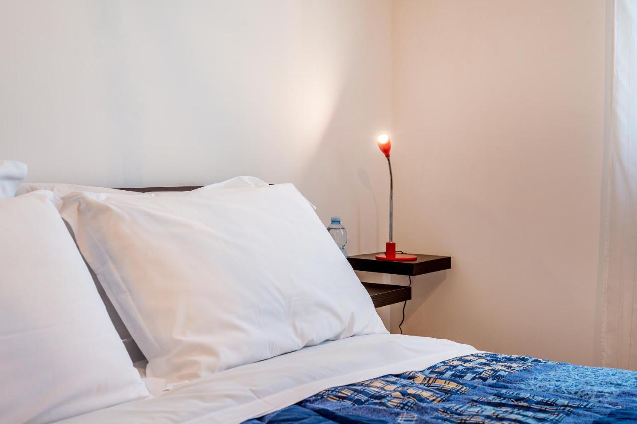 Goodstay Archimede Apartment Λέτσε Εξωτερικό φωτογραφία